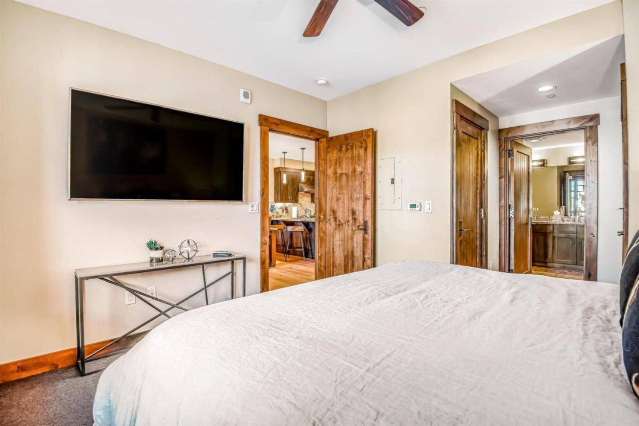 One Bedroom Luxury Condo On Main Street In Downtown Breckenridge Exterior photo